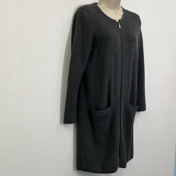 Banana Republic - Dark Gray Knit Long Sleeve Zip Up Pocket Long Sweater Size XS - Picture 3 of 10
